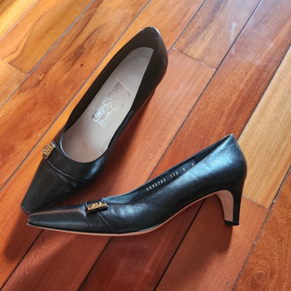 Salvatore Ferragamo Kitten Heels - Picture 1 of 4